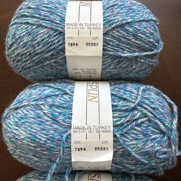 Set of 4 Skeins of Plymouth Encore Colors Knitting Worsted Weight Yarn Blue - Picture 5 of 8